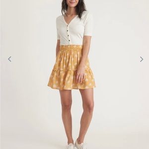 NWT Marine Layer Sofie Smocked Mini Skirt in Gold Palm - Medium